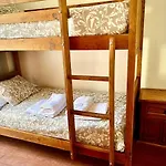Turisticos Cuirgu Apartamento Felechosa