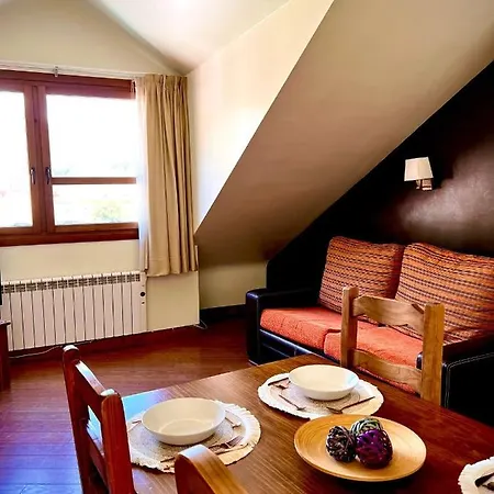 Turisticos Cuirgu Felechosa